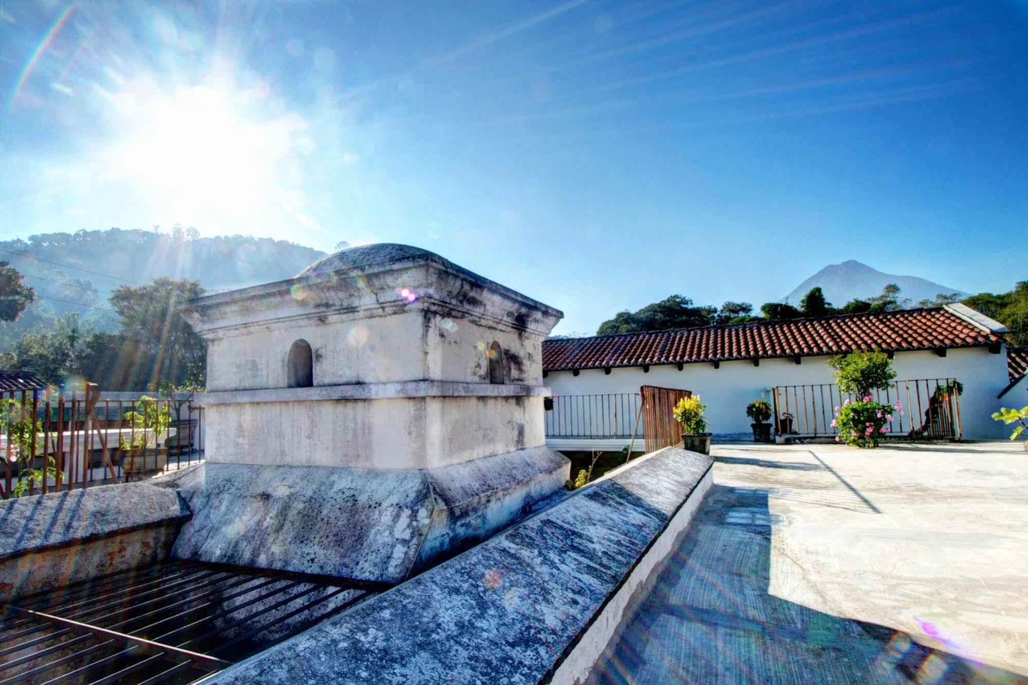 Hotel Sor Juana Antigua Esterno foto
