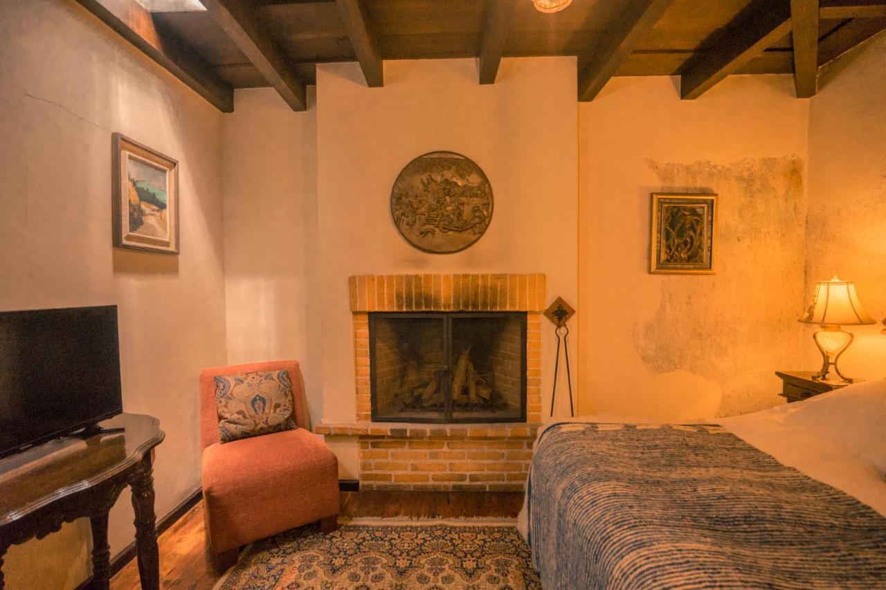 Hotel Sor Juana Antigua Esterno foto